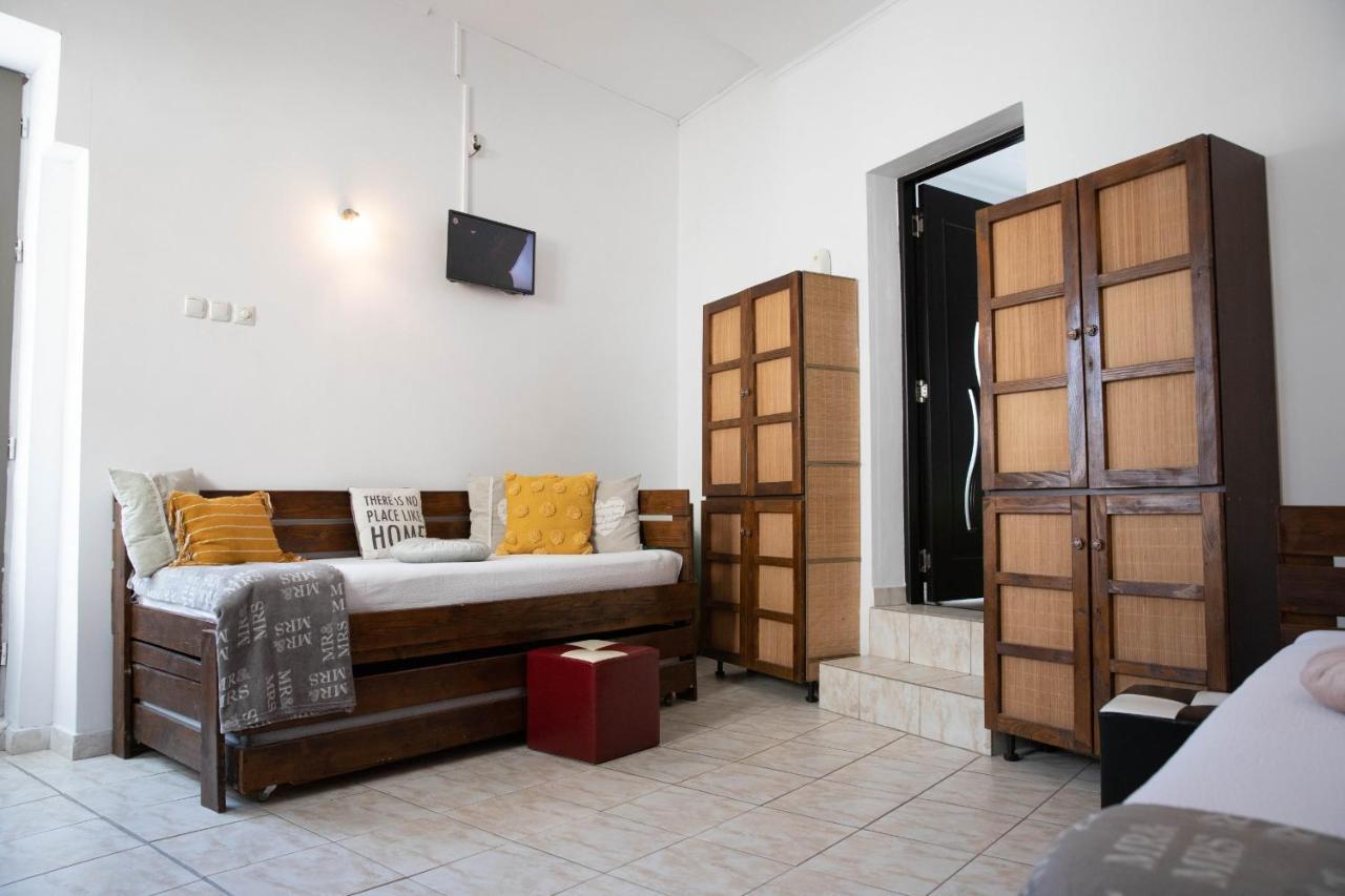 Cosy Apartment In City Centre Орадеа Екстериор снимка